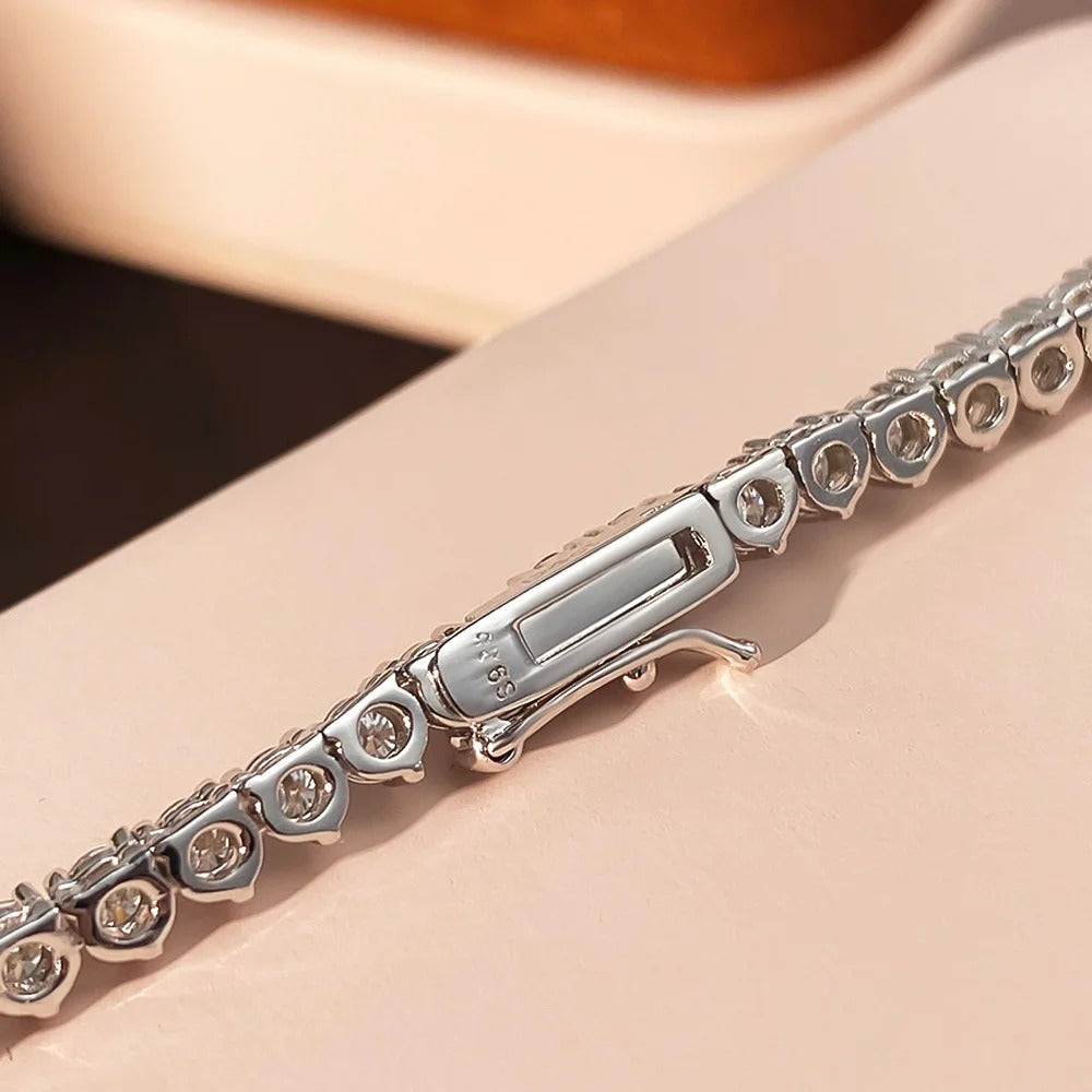 Sinnha Elegance™ Necklace