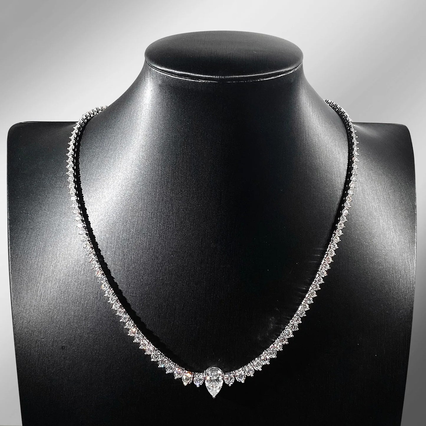 Sinnha Elegance™ Necklace