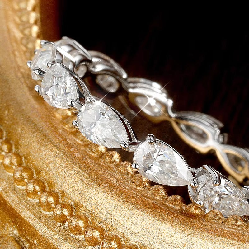 Sinnha Évienne™ Ring